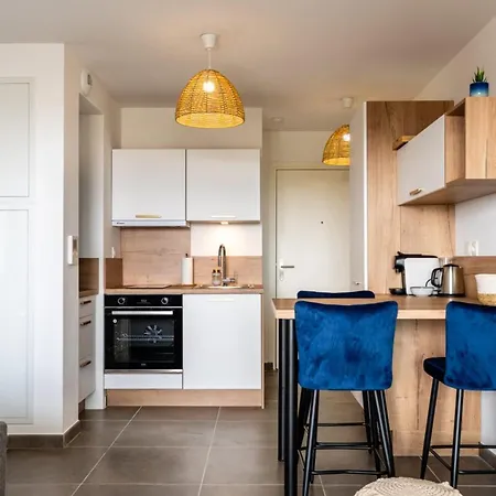 Dieu Neree & Its Sea View * سُت