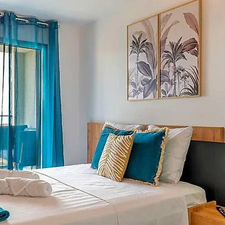 Dieu Neree & Its Sea View Daire